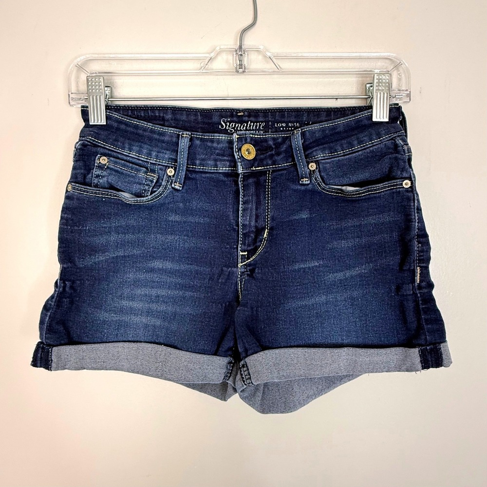 Signature by Levi Strauss & Co Shorts Womens 2 Low Rise Dark Wash Cuffed Denim